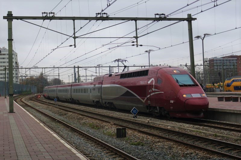 Een Thalys op station Rotterdam (Foto: Treinenweb)