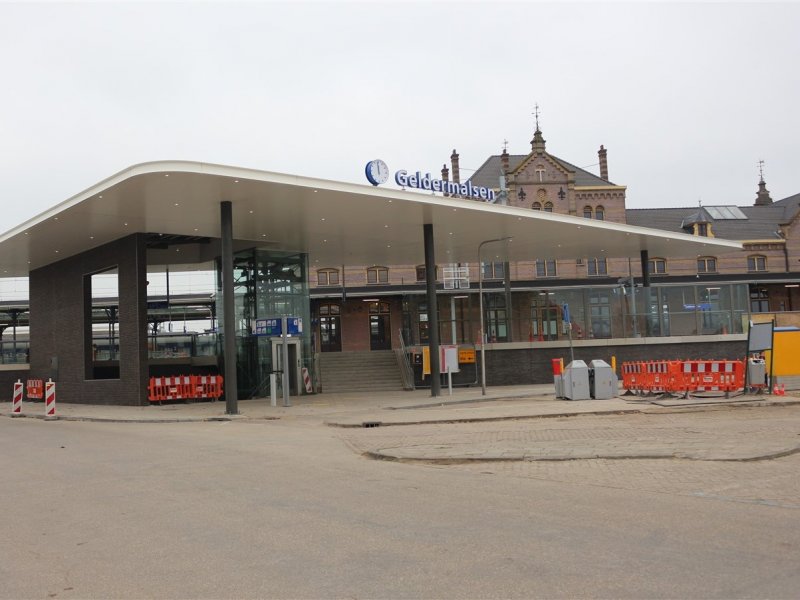 Het vernieuwde station van Geldermalsen