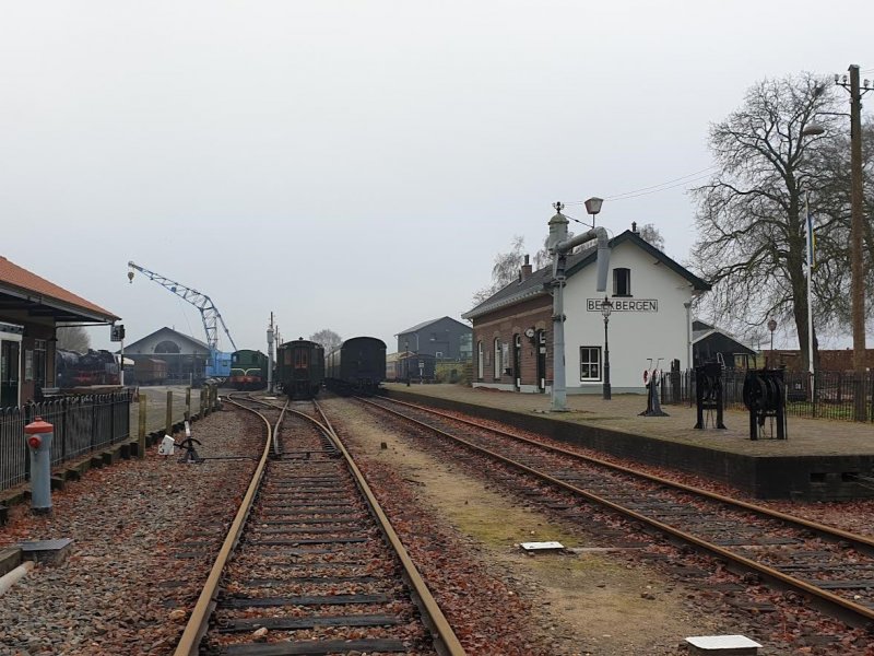 Een archieffoto van station Beekbergen waar de VSM gevestigd is. (Foto: Treinenweb)