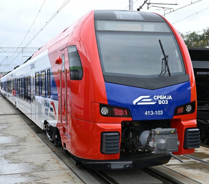 De Stadler Flirt voor de Servische Spoorwegen (Srbija Voz) (Rechten: Stadler)