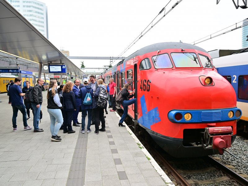 De speciale VIP-trein voor deelnemers van de Spoorwensdagen. (Foto: NS)