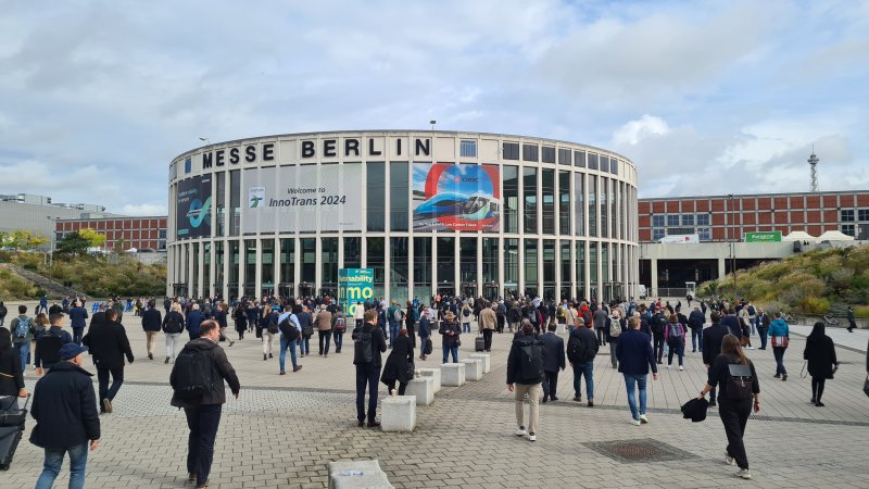 De beurs trekt elke editie een hoop belangstelling vanuit de hele wereld. (Rechten: Treinenweb.nl)