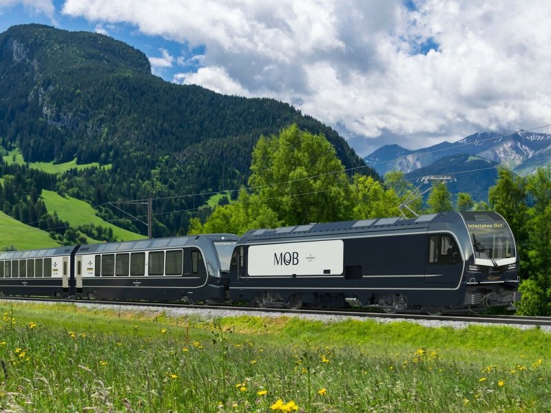 Een impressie van de nieuwe locomotieven voor de MOB. (Foto: Stadler Rail)