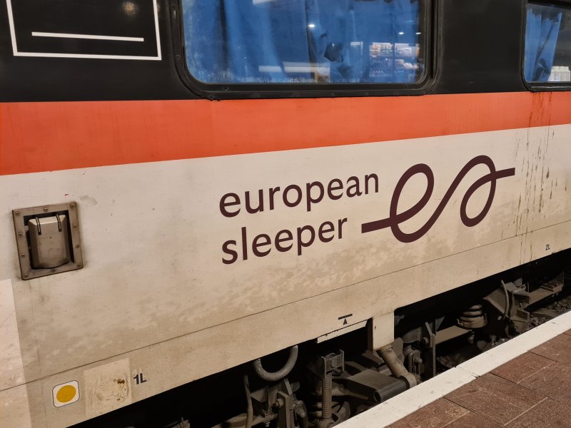 De nachttrein van European Sleeper werd geweigerd om op de sporen van Itali te rijden. (Foto: Treinenweb.nl)